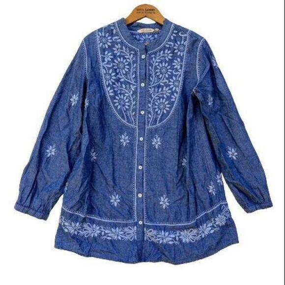 Soft Surroundings Zoe Embroidered Chambray Tunic Top Size S Button Front Denim - Picture 1 of 11